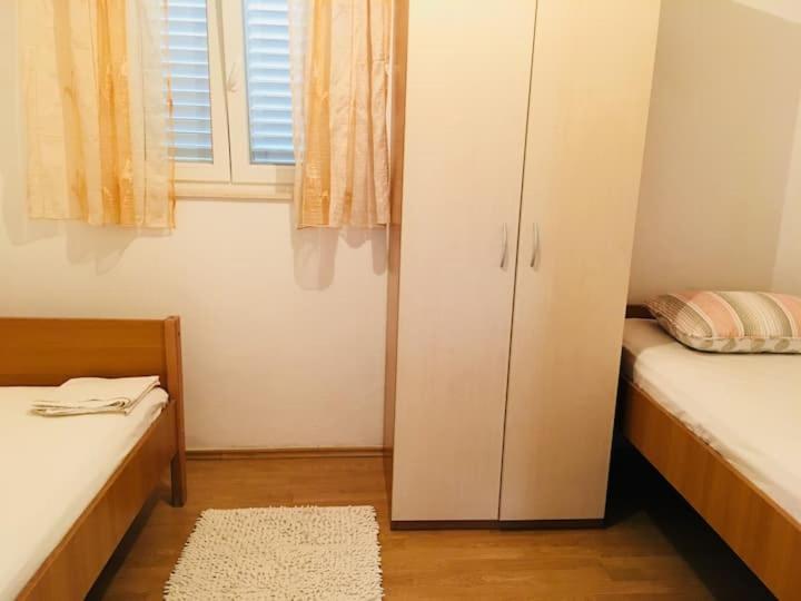 Apartment Kate, 3 - Bedroom دوبروفينك المظهر الخارجي الصورة